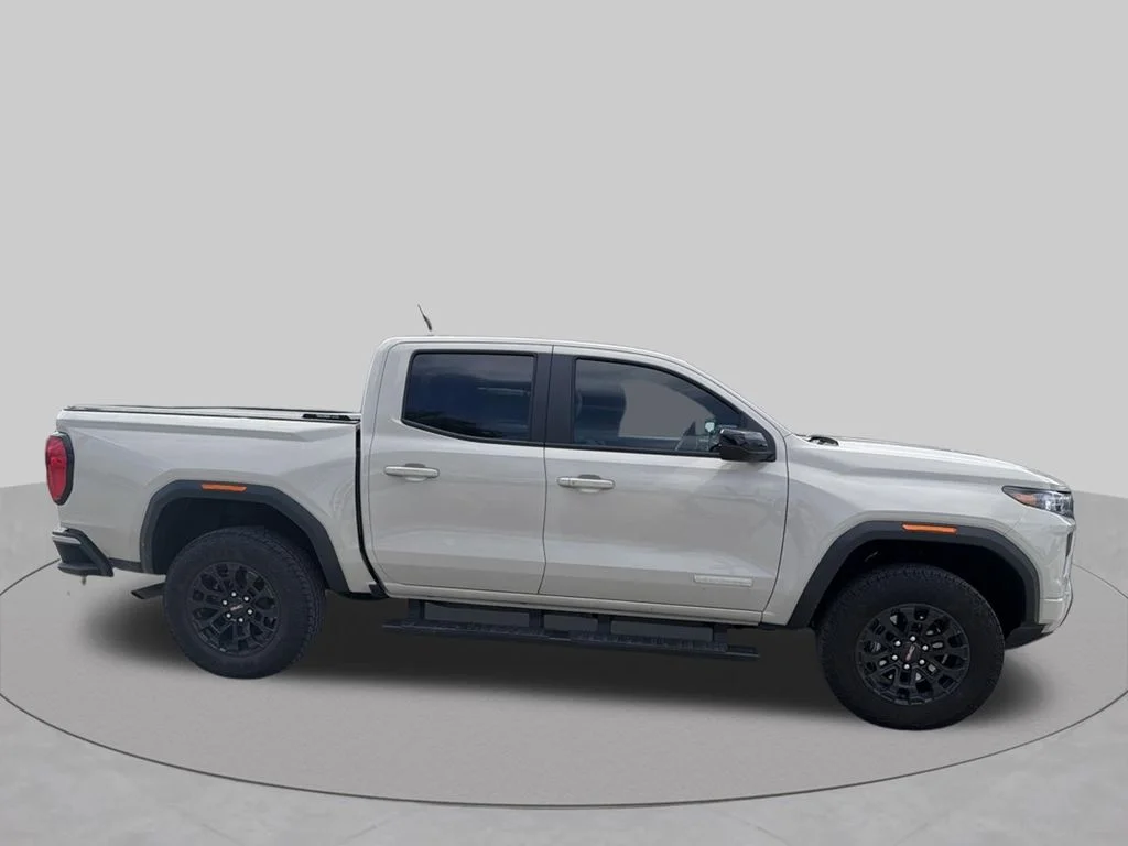 Used 2026 Beige GMC Elevation image 4