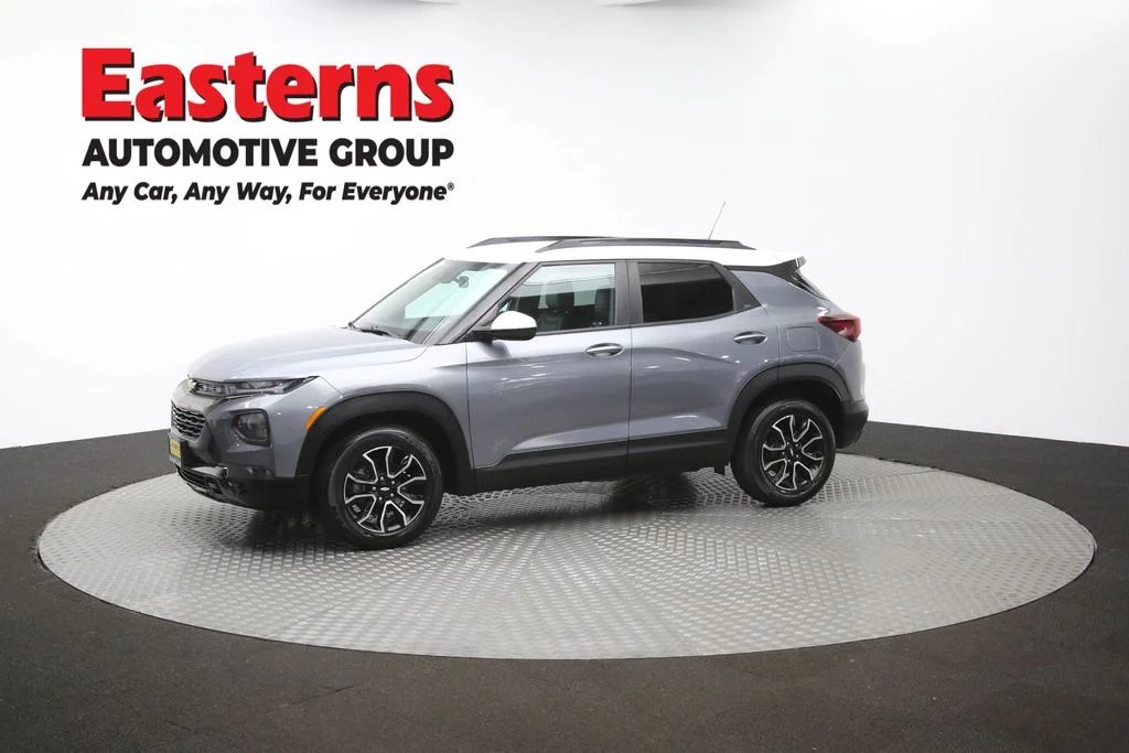 Used 2021 Gray Chevrolet ACTIV image 57