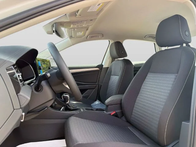 New 2027 White Volkswagen S image 18