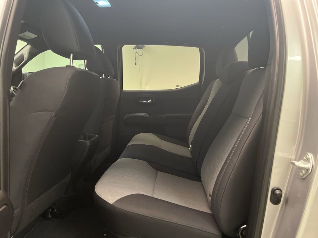 2021 Toyota Tacoma TRD Sport - Photo 22