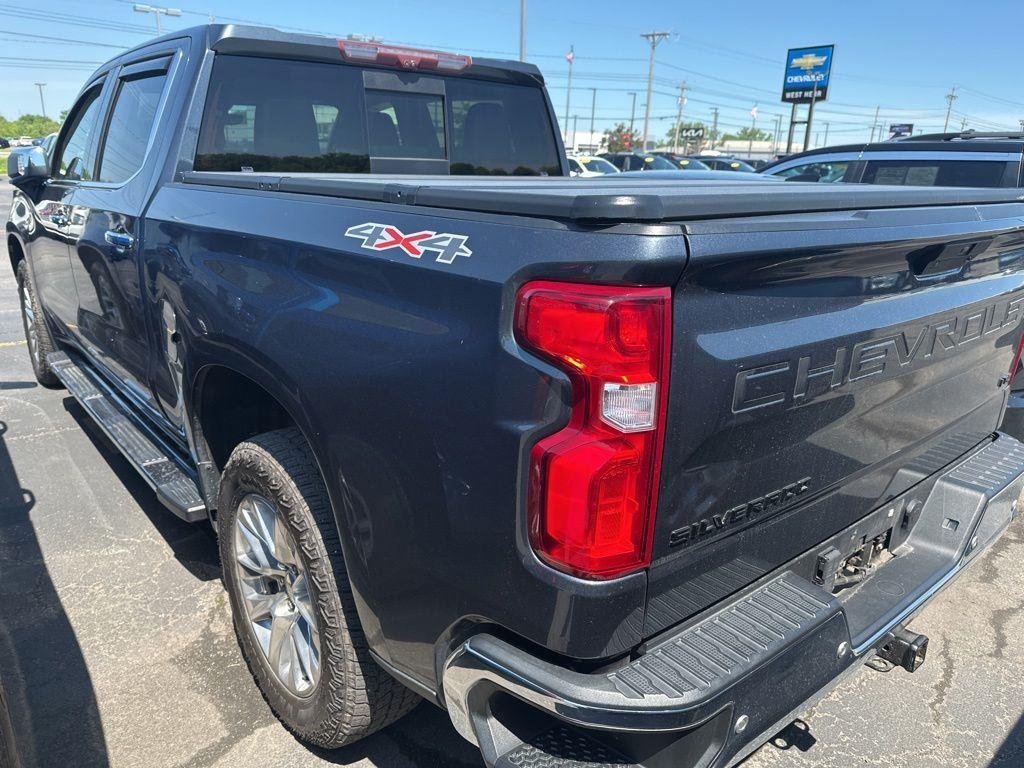Used 2021 Shadow Gray Metallic Chevrolet LTZ image 3
