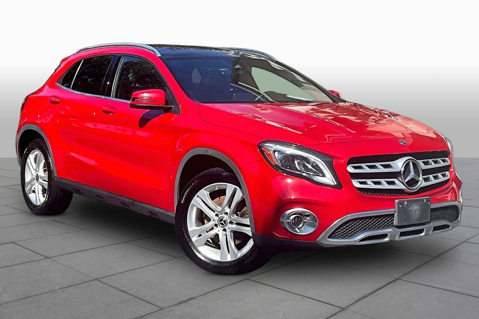 Used 2019 Jupiter Red Mercedes-Benz GLA 250 image 3