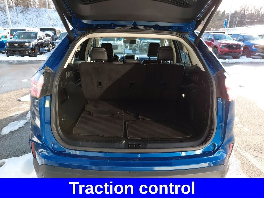 2024 Ford Edge Titanium - Photo 11