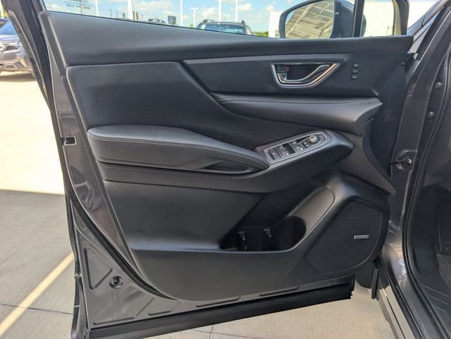 New 2026 MAGNETITE GRAY METALLIC Subaru Limited 7-Passenger image 16
