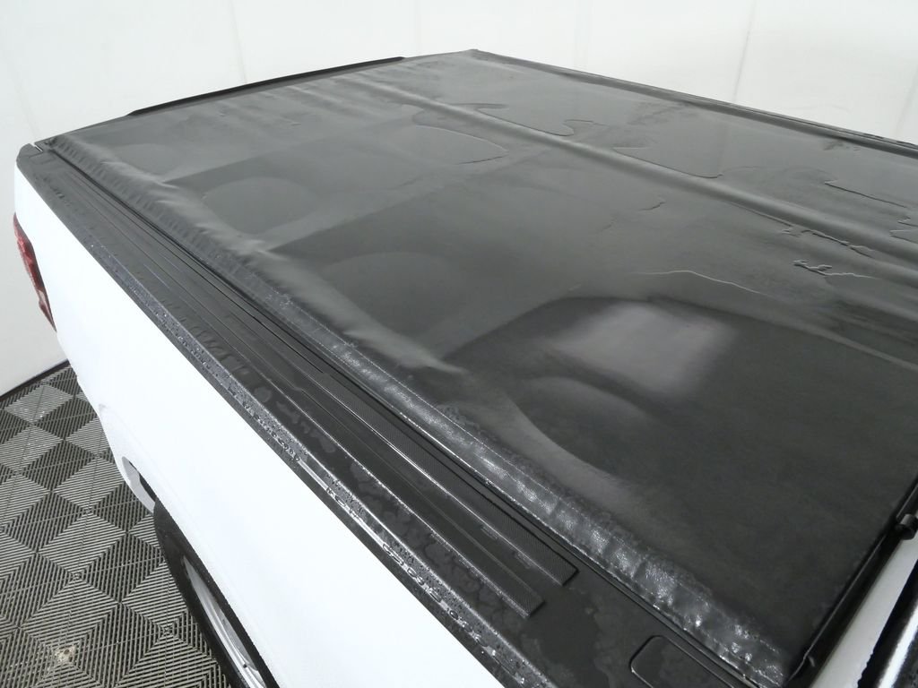 Used 2025 White Ford XL image 27