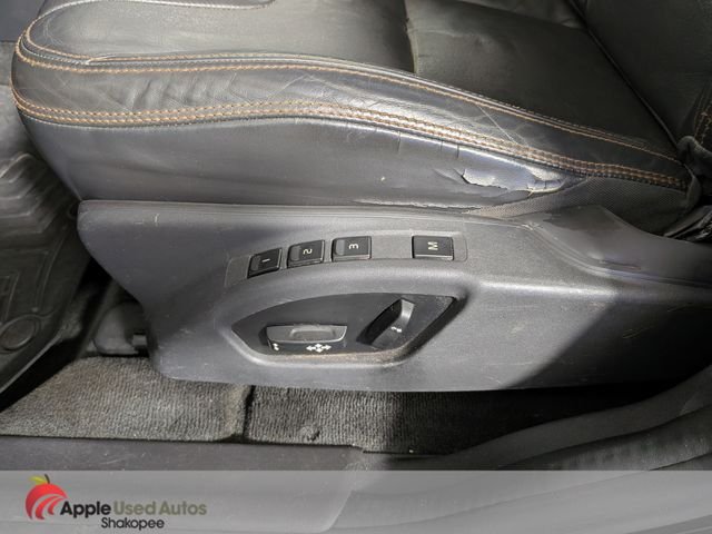 Used 2010 Gray Volvo 3.2 image 15