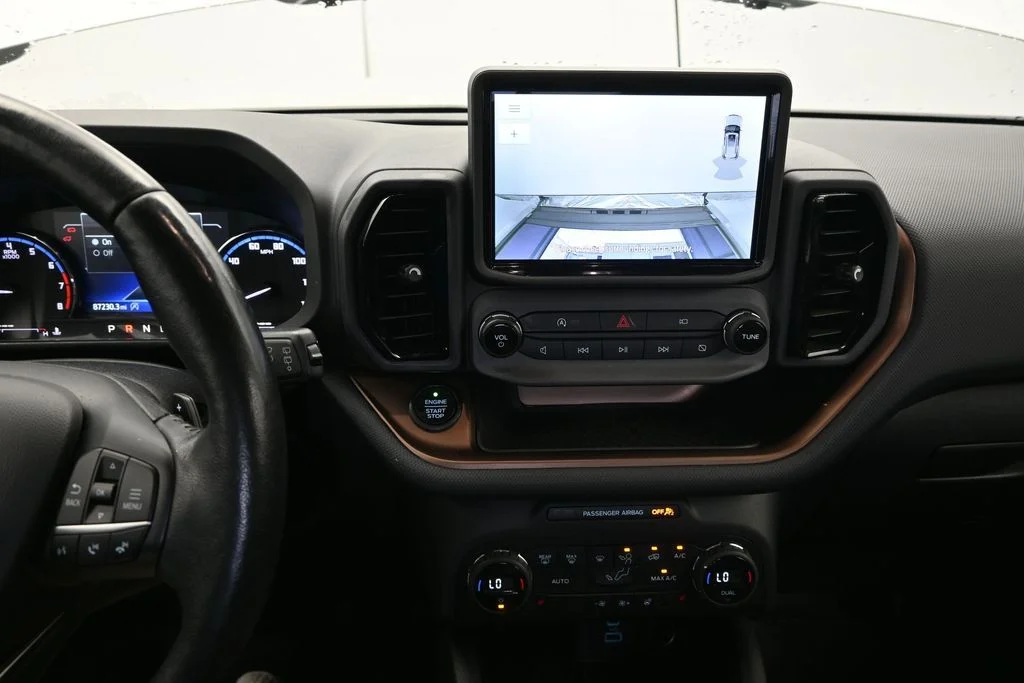 Certified Used 2021 Oxford White Ford Badlands image 35