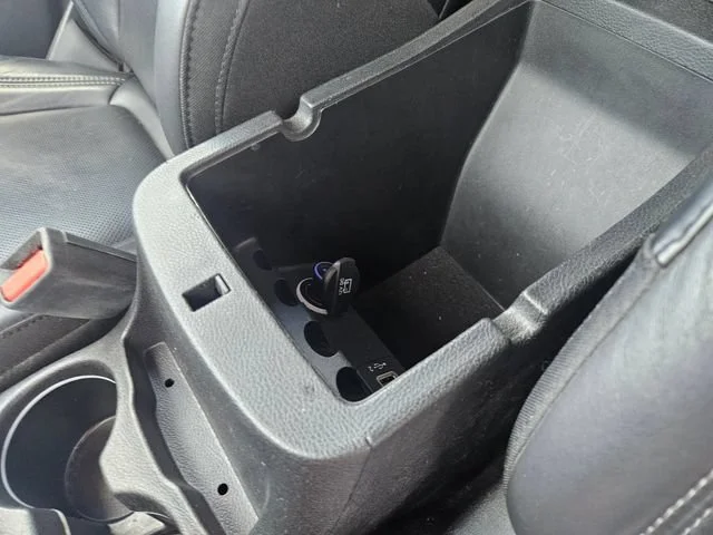 Used 2019 Gray Jeep Limited image 26