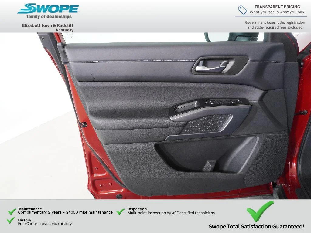 Used 2024 Scarlet Ember Nissan SL image 15