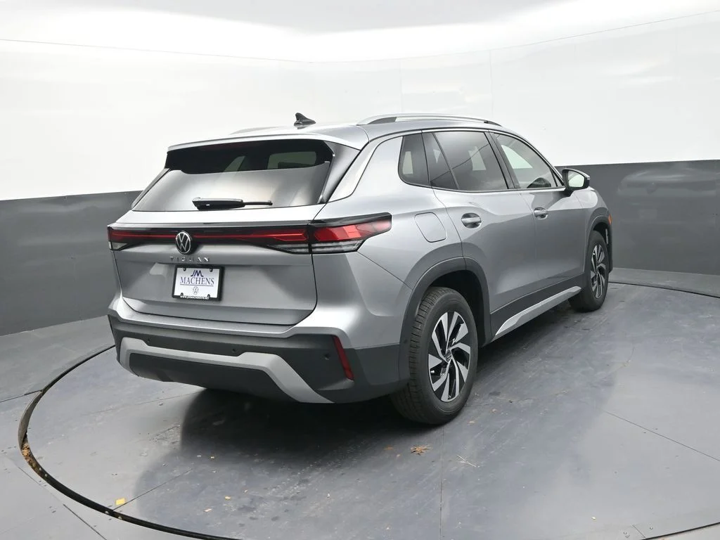2026 Volkswagen Tiguan S - Photo 11