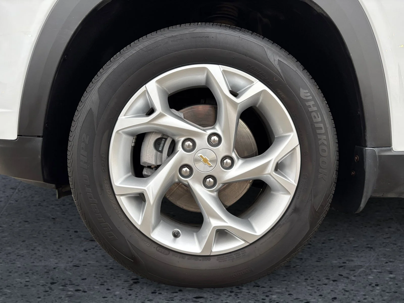 Used 2024 White Chevrolet LS image 9