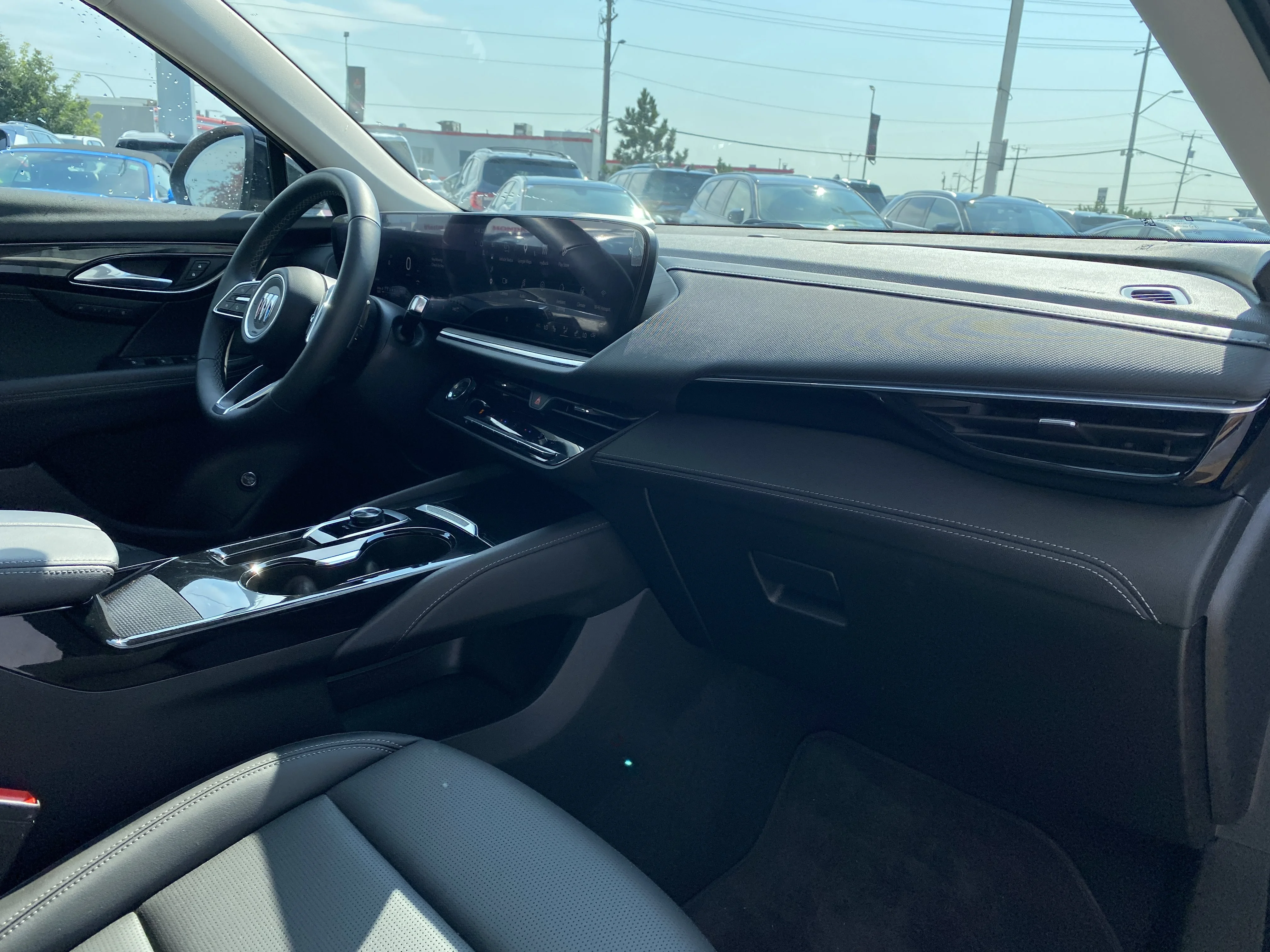 New 2026 EBONY TWILIGHT METALLIC Buick Preferred image 30