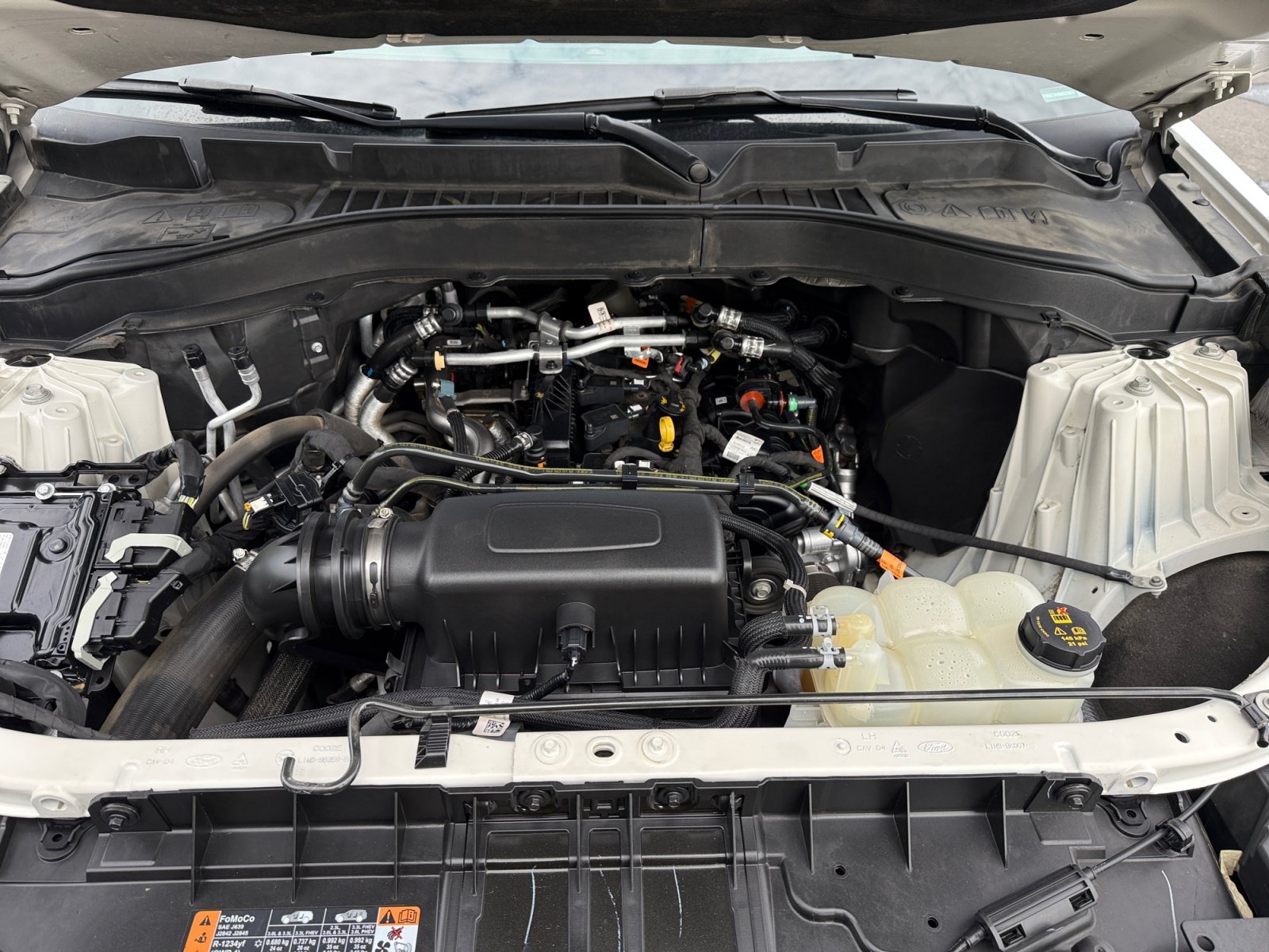 Certified Used 2021 Oxford White Ford Base image 20