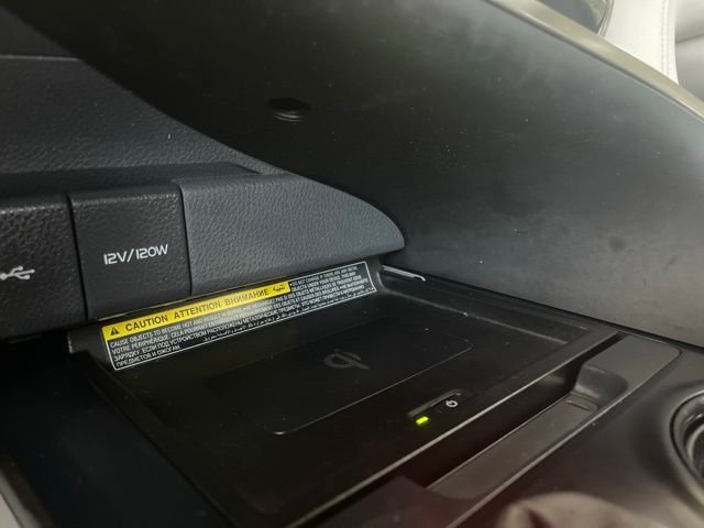 Used 2020 White Toyota SE image 19