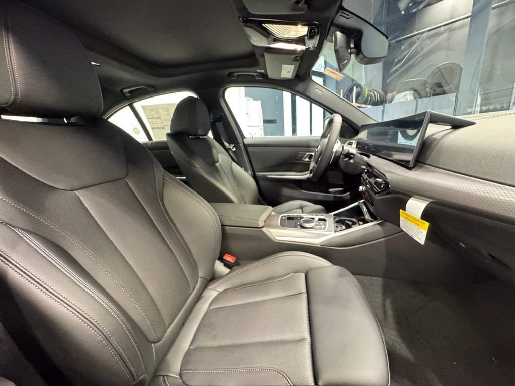 2026 BMW 3 Series 330i - Photo 26