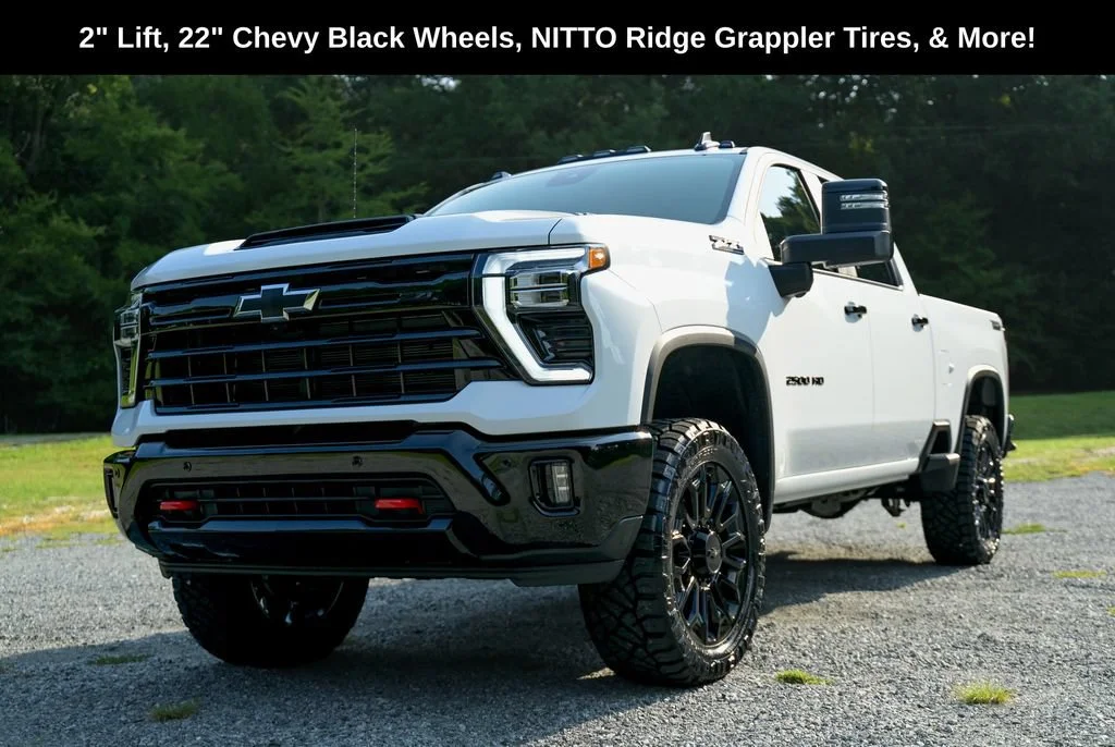 New 2026 Summit White Chevrolet LT image 8