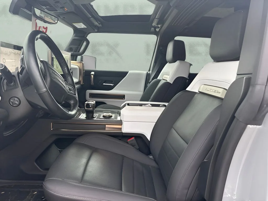 Used 2025 Gray GMC 2X image 12