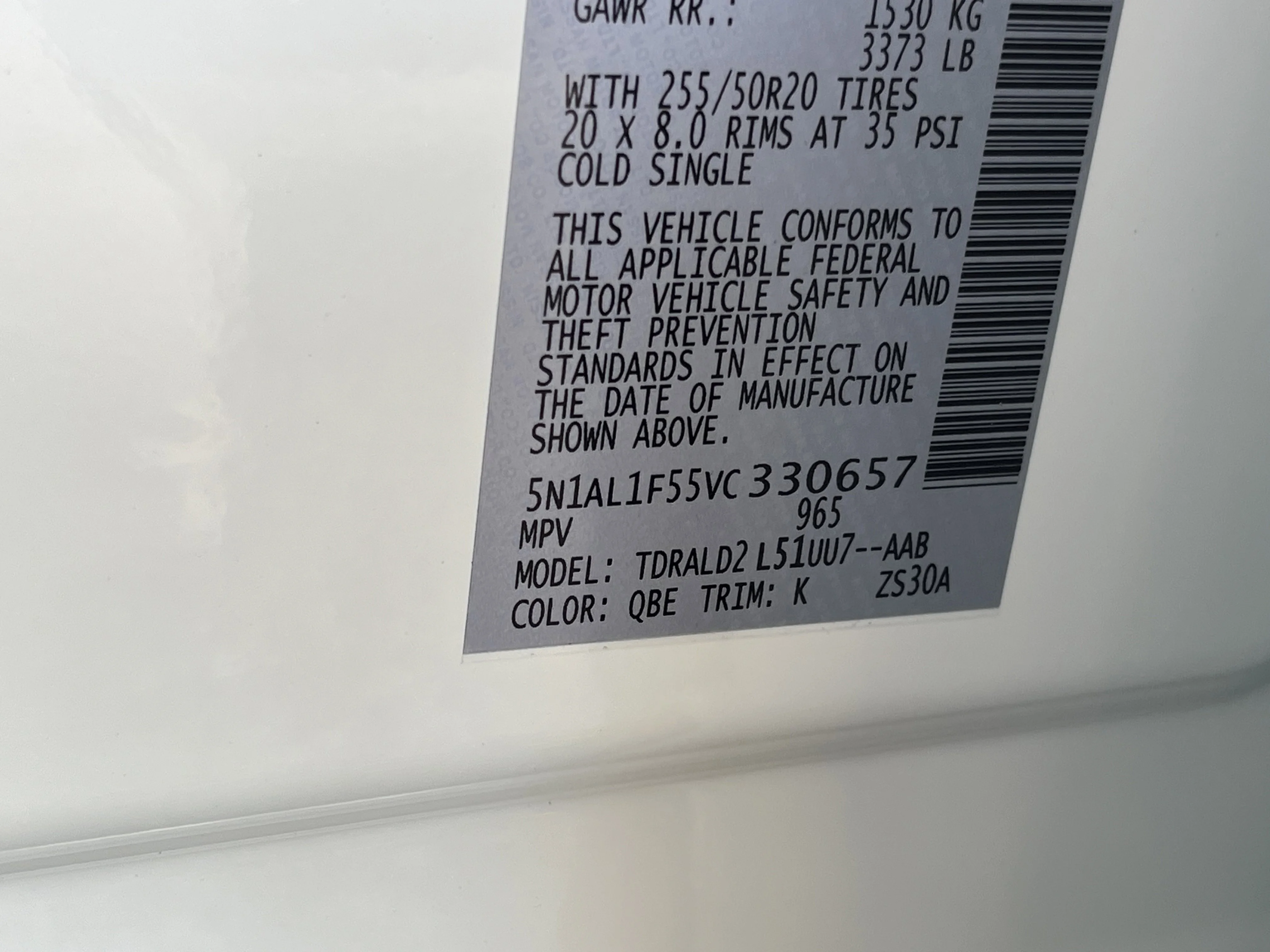New 2027 Radiant White INFINITI LUXE image 26