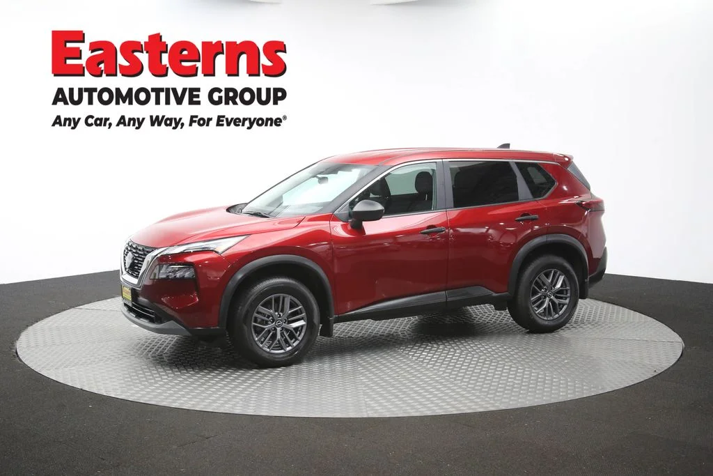 Used 2023 Red Nissan S image 59