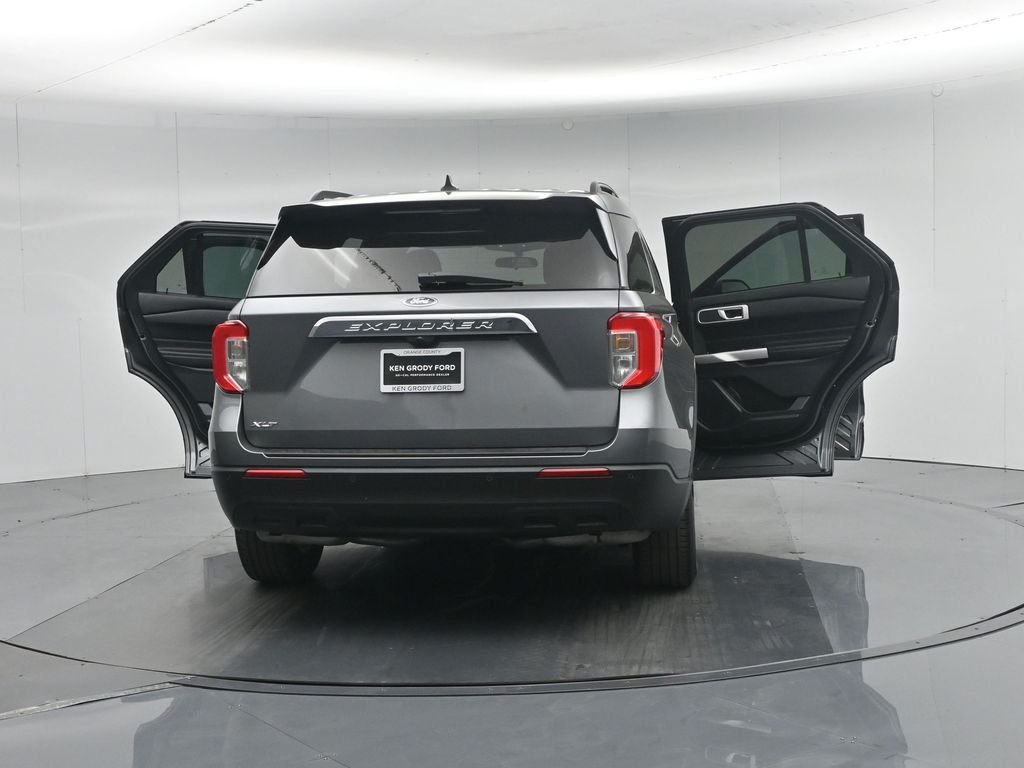 Certified Used 2023 Gray Ford XLT image 34