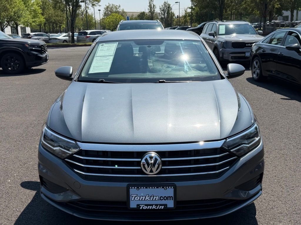 Used 2021 Platinum Gray Metallic Volkswagen 1.4T S image 3