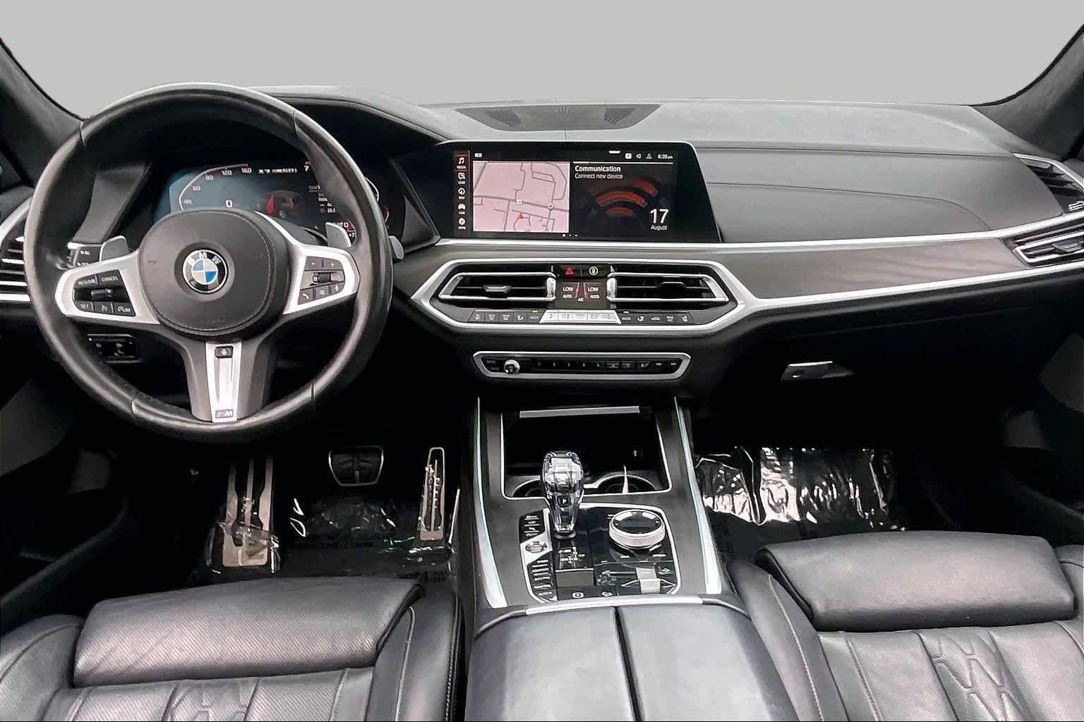 Used 2020 Alpine White BMW M50i image 15