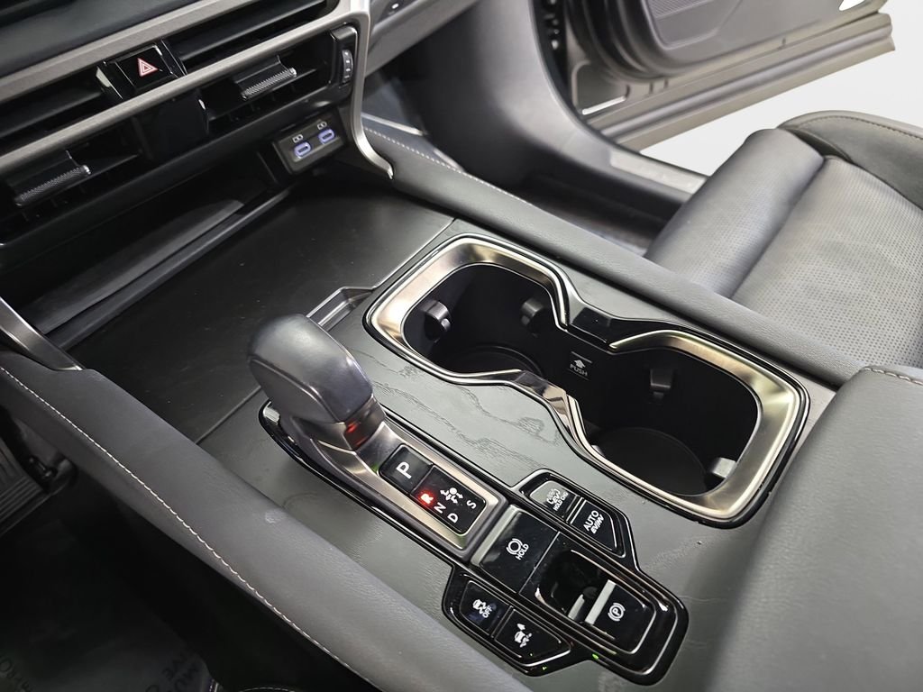 2024 Lexus RX PHEV 450h+ - Photo 25