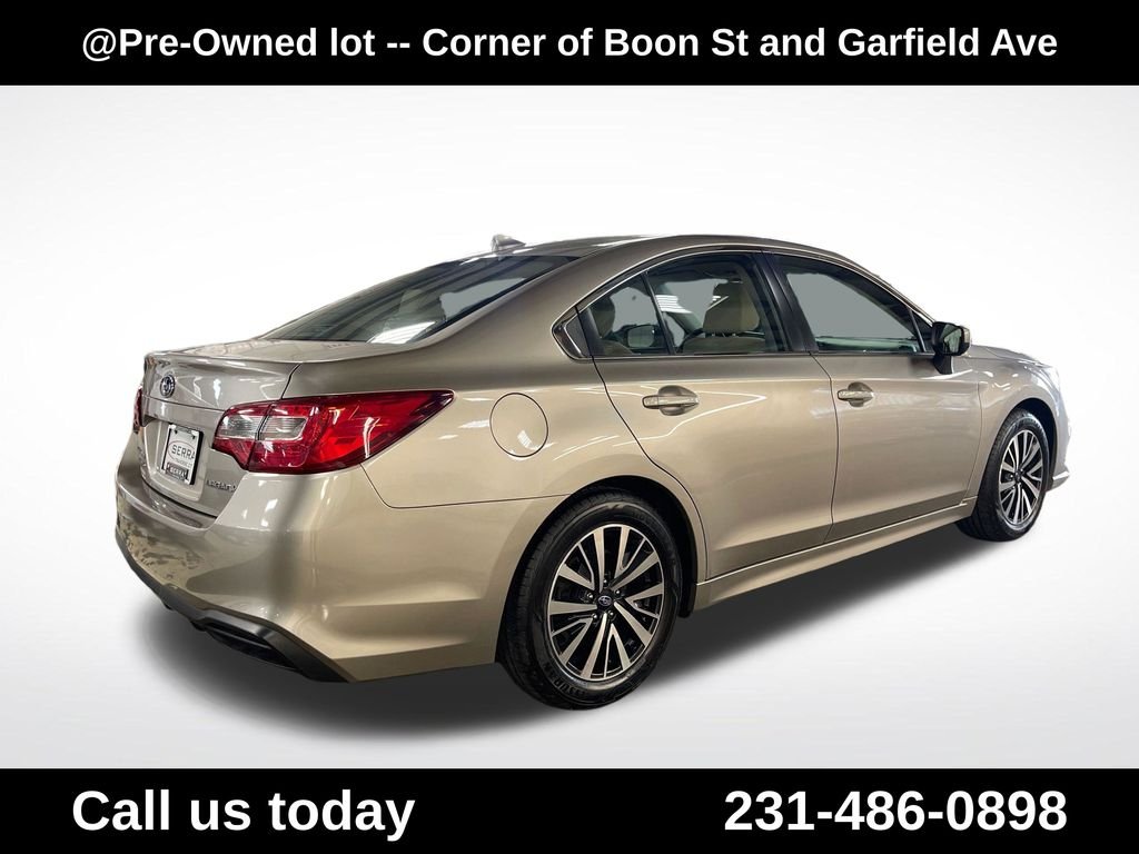 Used 2018 Gray Subaru 2.5i image 5