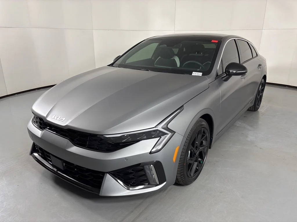 New 2026 Steel Matte Gray Kia GT-Line FWD image 4