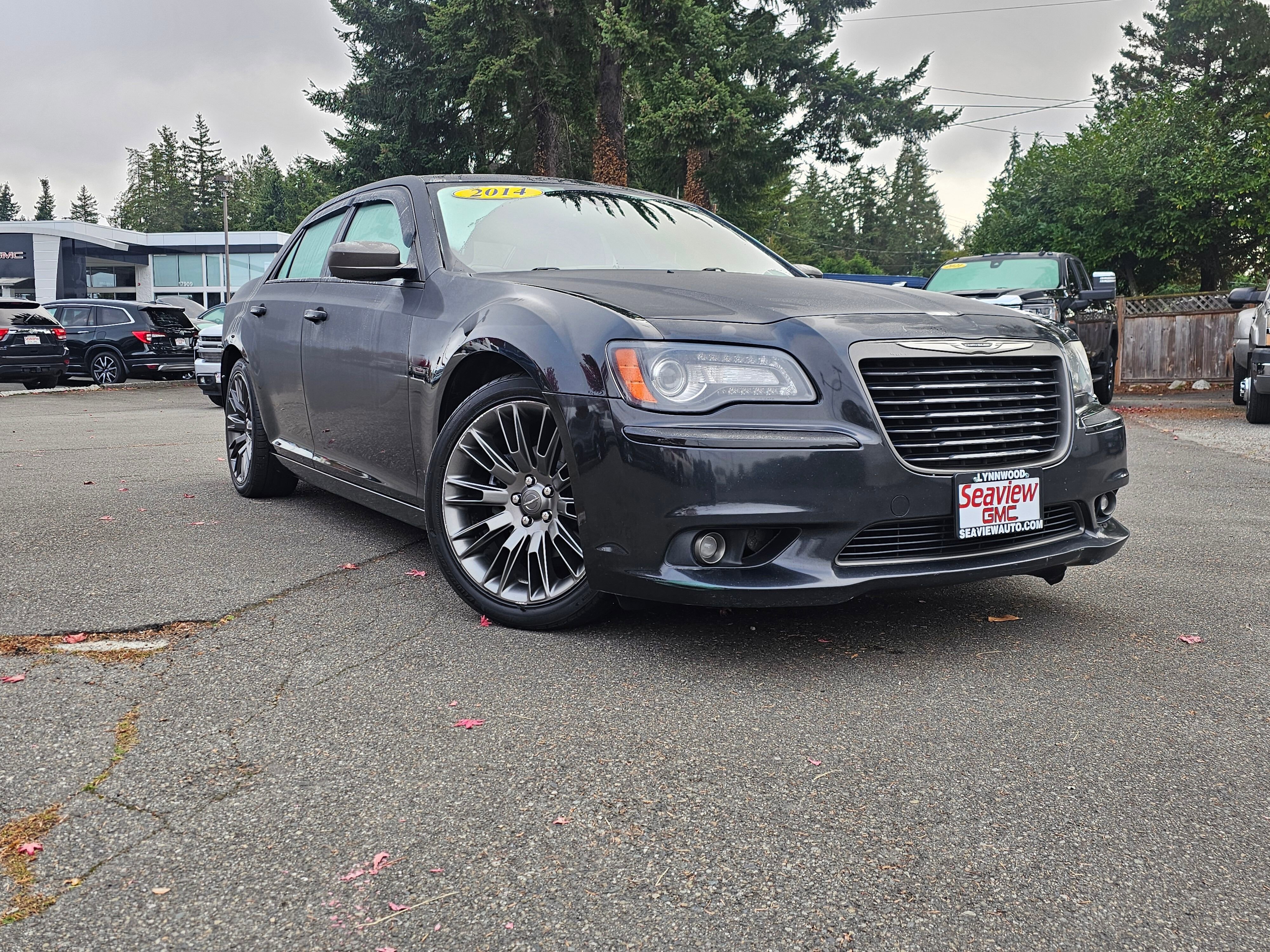 2014 Chrysler 300 C Varvatos Collection