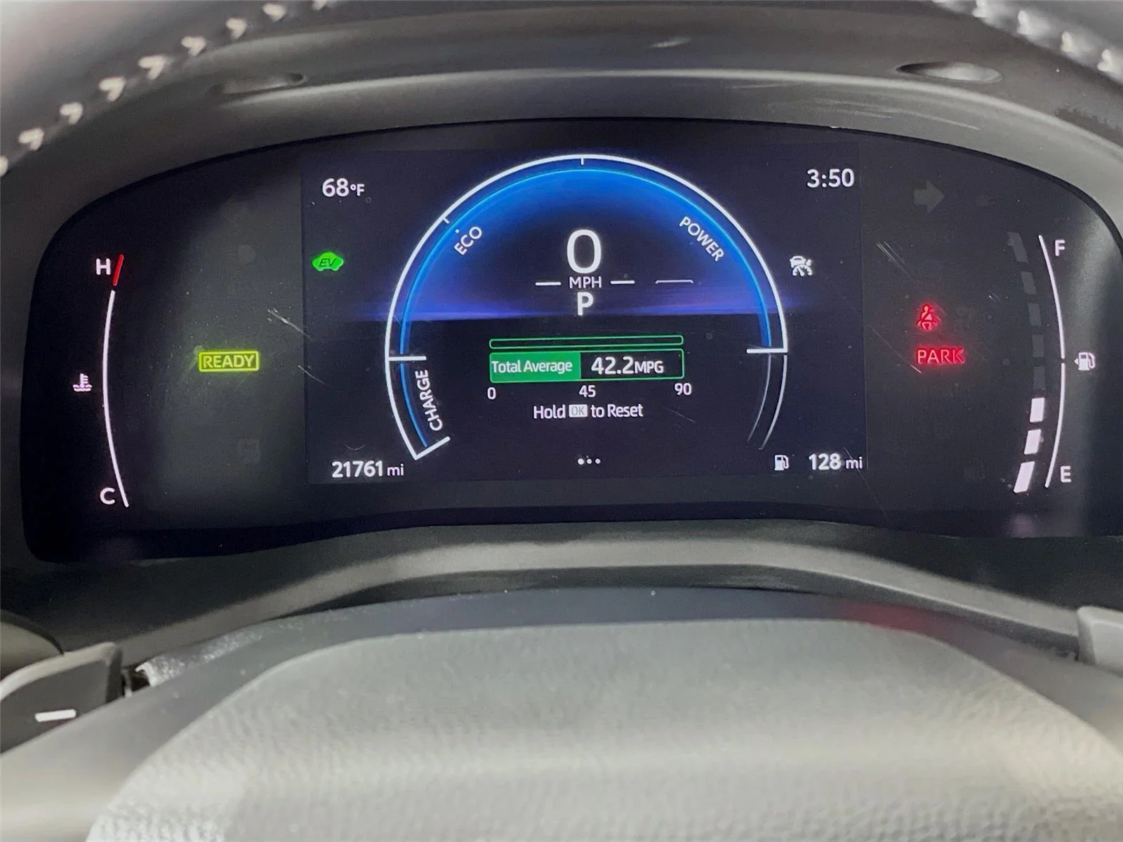 Used 2025 Ice Cap Toyota SE image 16