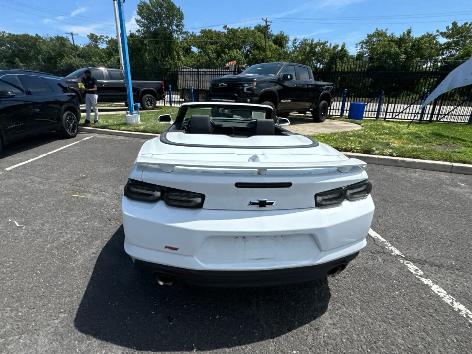 Used 2023 Summit White Chevrolet 2LT image 4