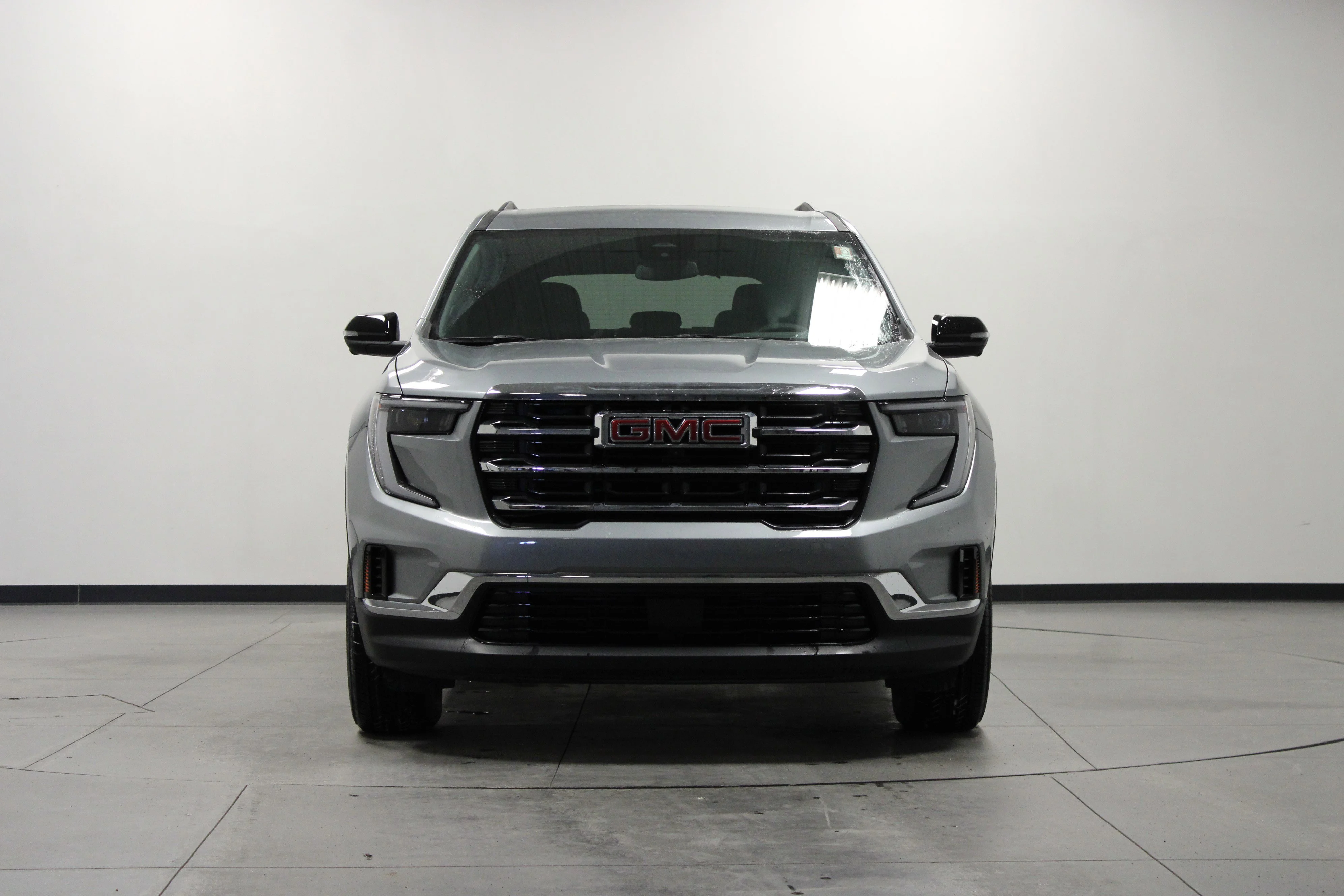 New 2025 Sterling Metallic GMC Elevation image 9