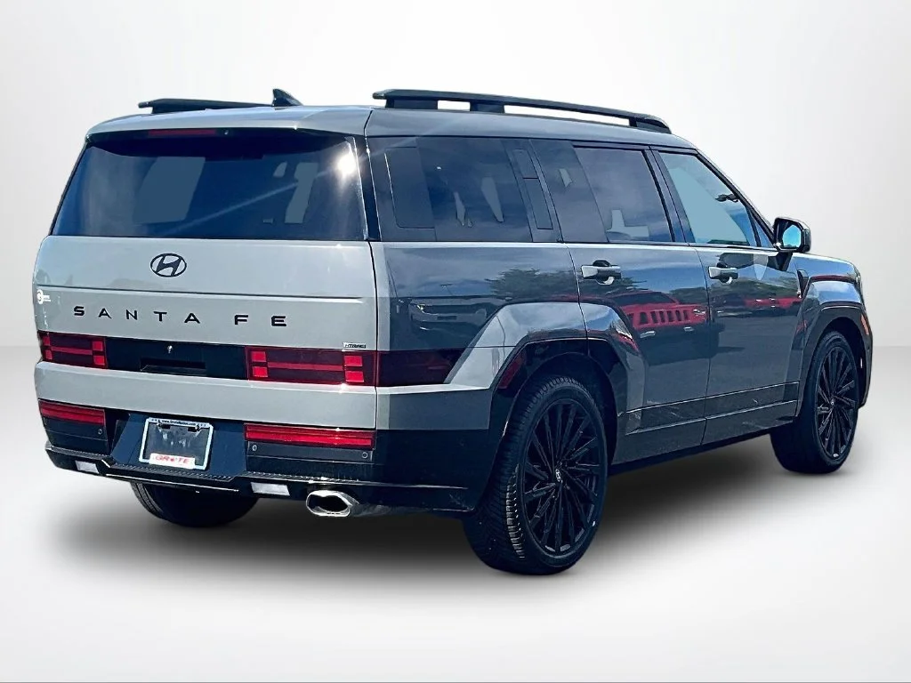 Used 2024 Gray Hyundai Calligraphy image 2