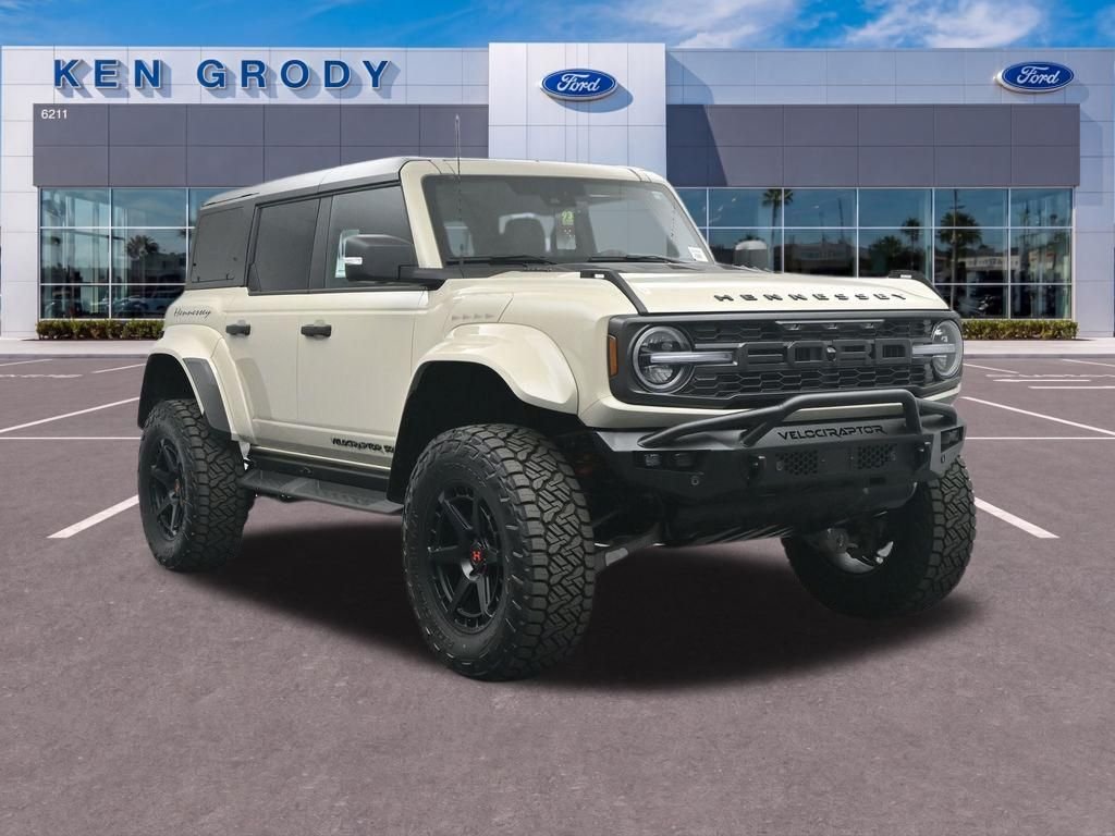 2025 Ford Bronco Raptor 4x4's photo