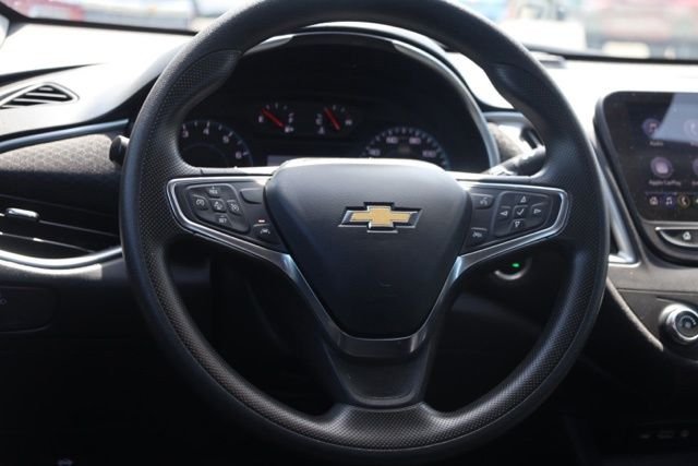 Used 2025 Gray Chevrolet LS image 28
