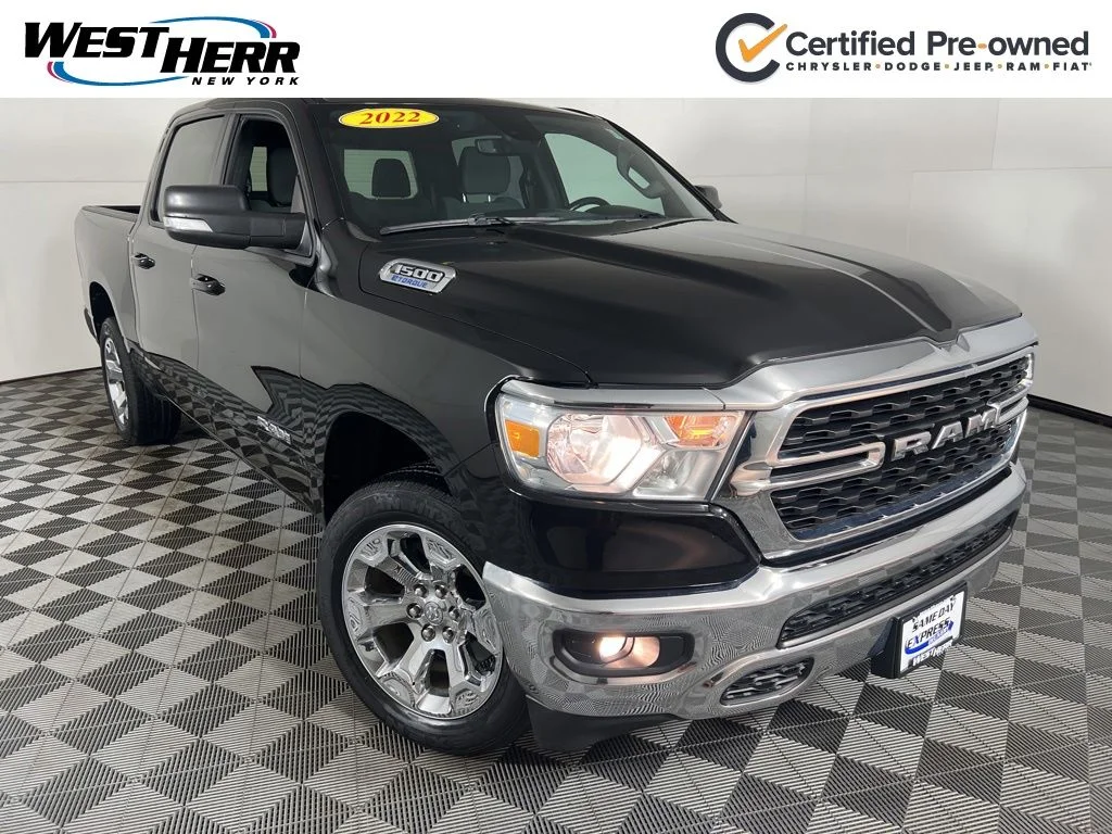 2022 RAM 1500 Big Horn/Lone Star 4x4 Crew Cab 5'7's photo