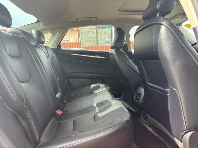 Used 2017 Red Ford Titanium image 15