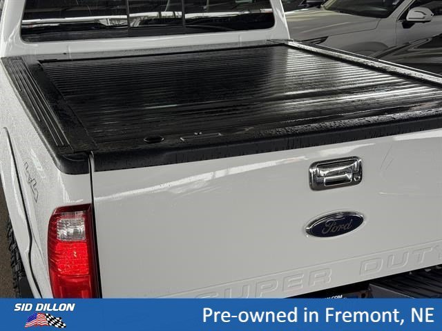 Used 2008 White Ford Lariat image 5