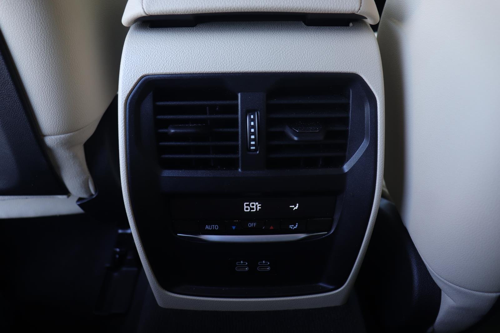 Used 2025 Black Sapphire Metallic BMW eDrive40 image 25