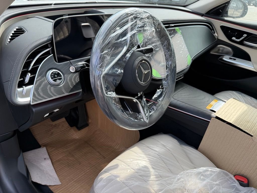 New 2027 Graphite Grey Metallic Mercedes-Benz E 450 image 8