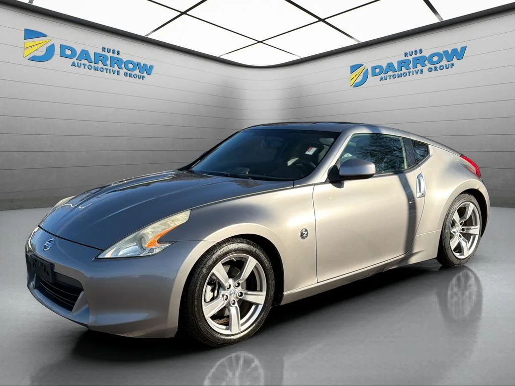 2009 Nissan 370Z Coupe Touring 6MT's photo