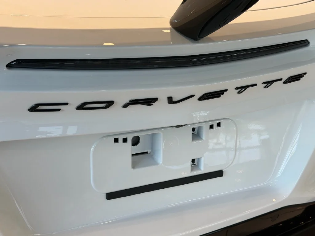 New 2027 Arctic White Chevrolet 2LZ image 12