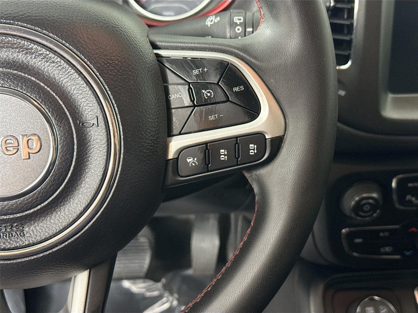Used 2021 Velvet Red Pearlcoat Jeep Trailhawk image 18