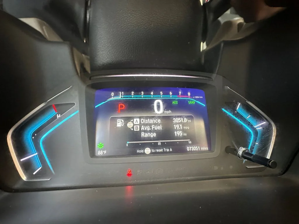 Used 2019 White Honda EX-L image 19