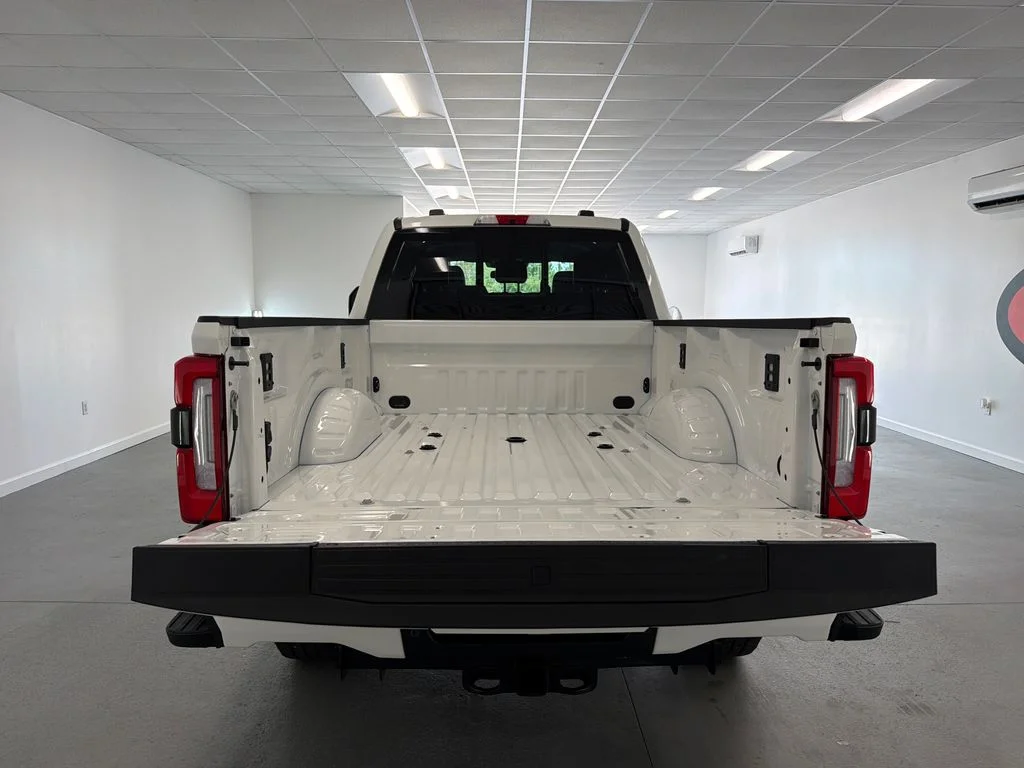 New 2026 Star White Metallic Tri-Coat Ford F-250® Platinum® image 8