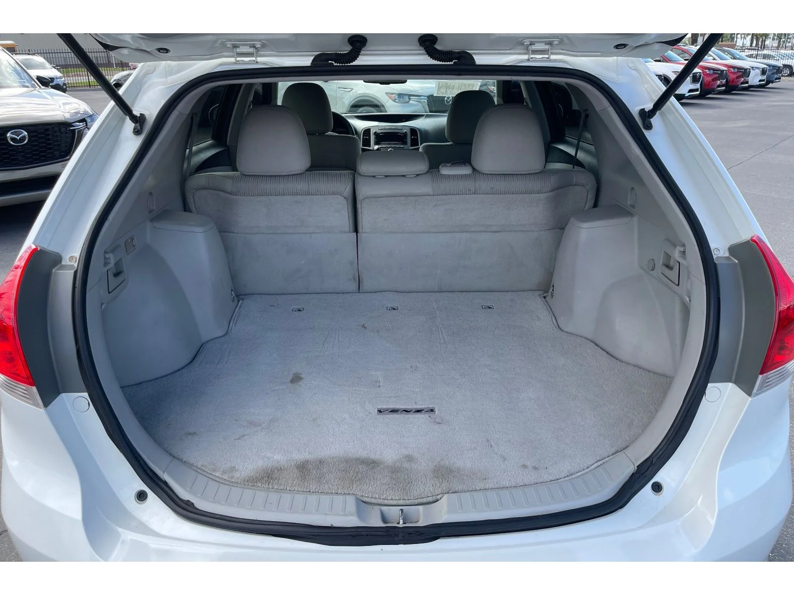 Used 2011 Blizzard Pearl Toyota Base image 18