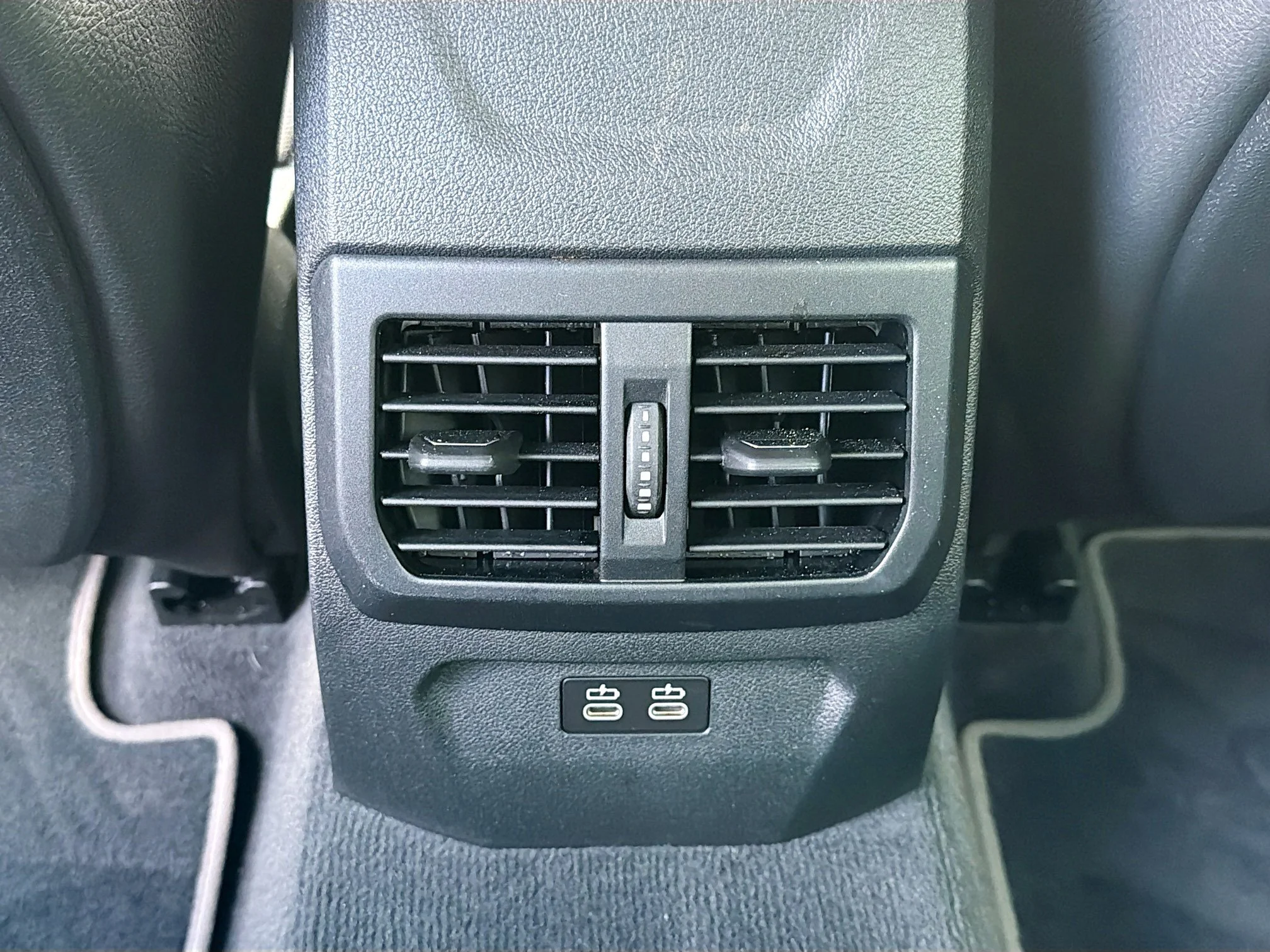 Used 2023 Alpine White BMW 228i image 18
