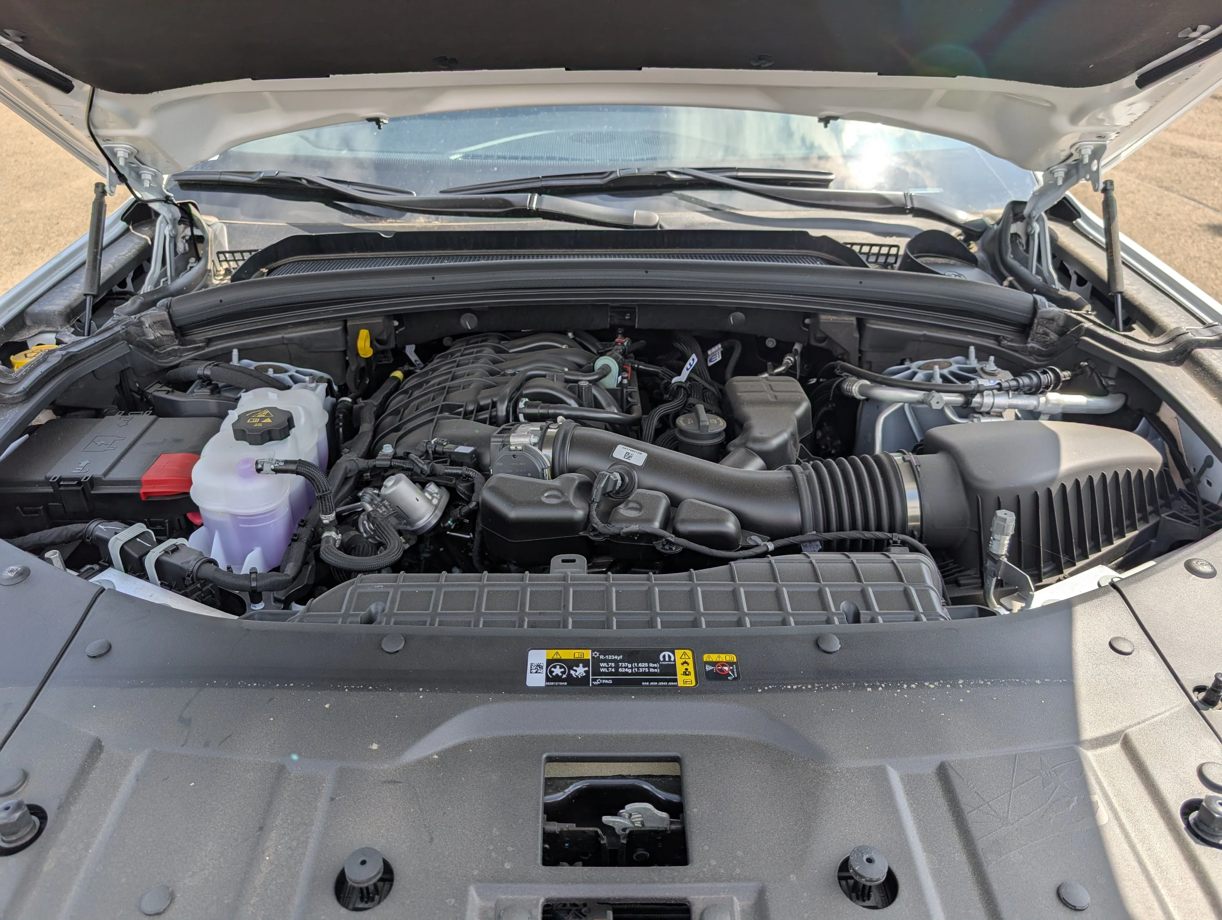 New 2025 Bright White Jeep Altitude image 34