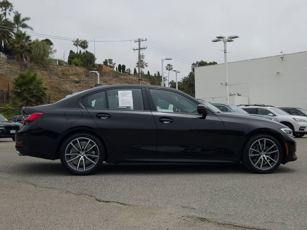 Used 2021 Jet Black BMW 330i image 4